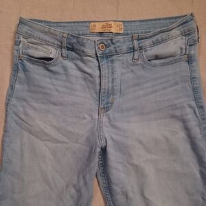 Hollister Super Skinny High Rise Jeans Women's Size 13R W31/L30